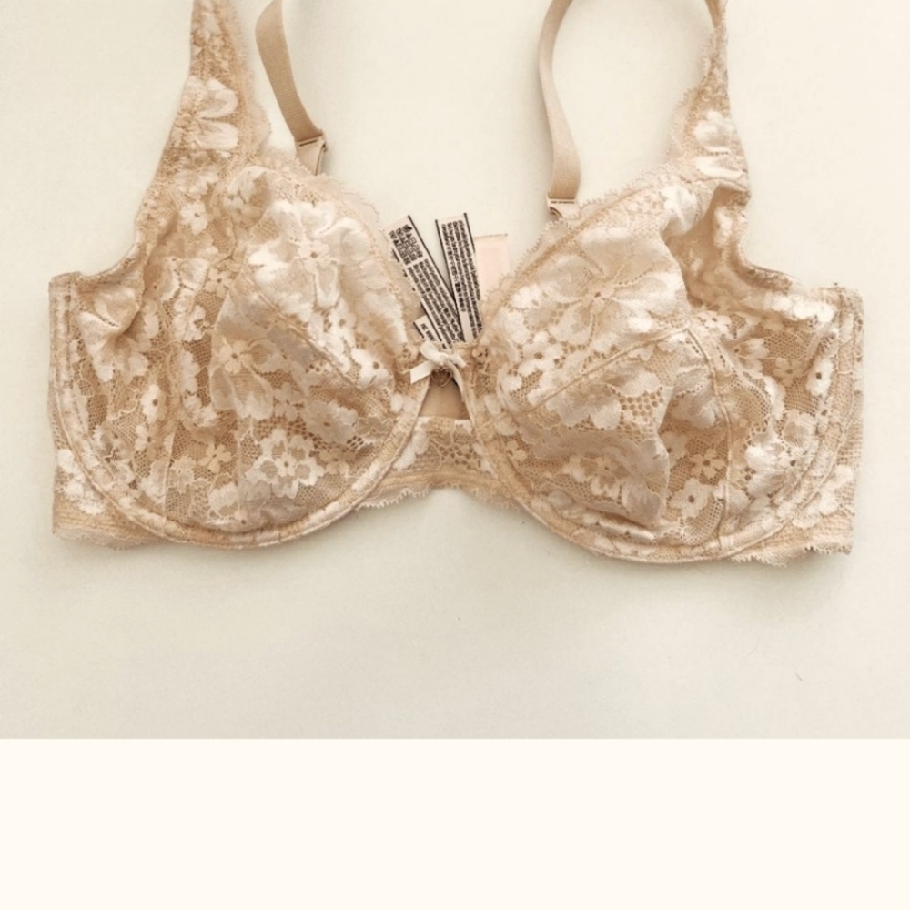 Victoria Secret Lace Unlined Demi Bra Women's 36DDD Beige